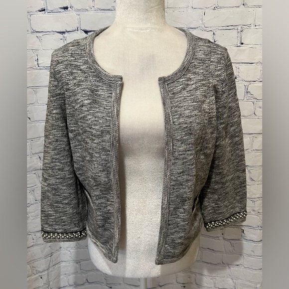 Express Womens Blazer Heathered Grey Crop Knit Open Front Beaded Cuffs Size M - Picture 1 of 8
